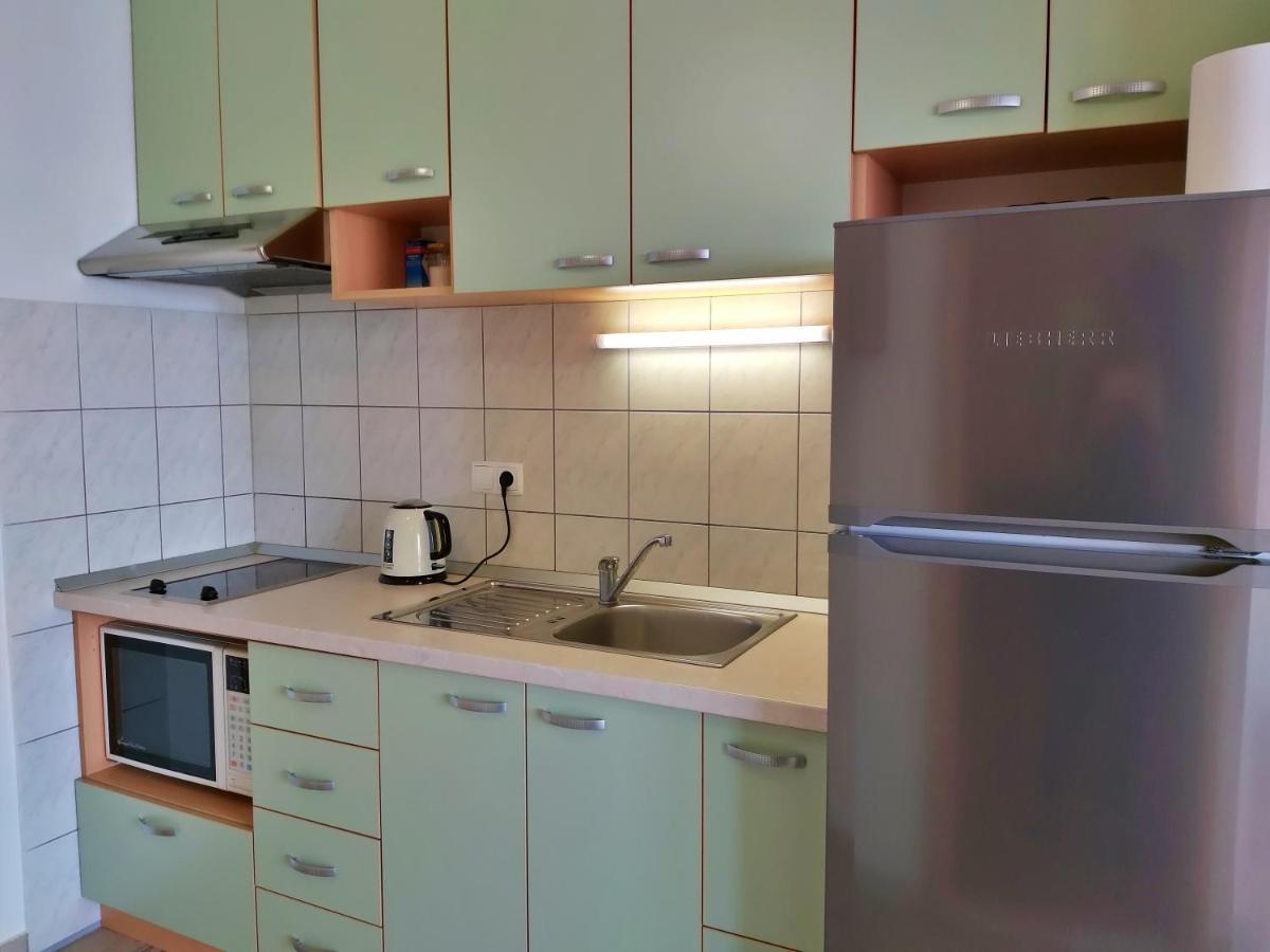Apartments Borak 오미스 외부 사진